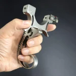 Lizard-Grip Stainless Slingshot Set – Fiber-Optic Sight, 5 Bands & Case